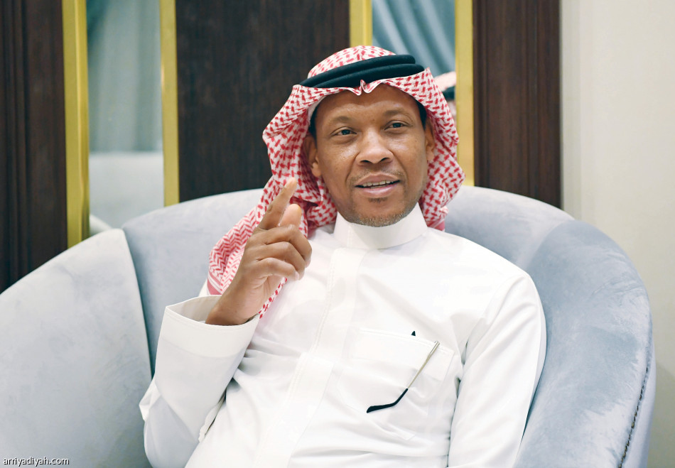 الدعيع:
خائف على الهلال